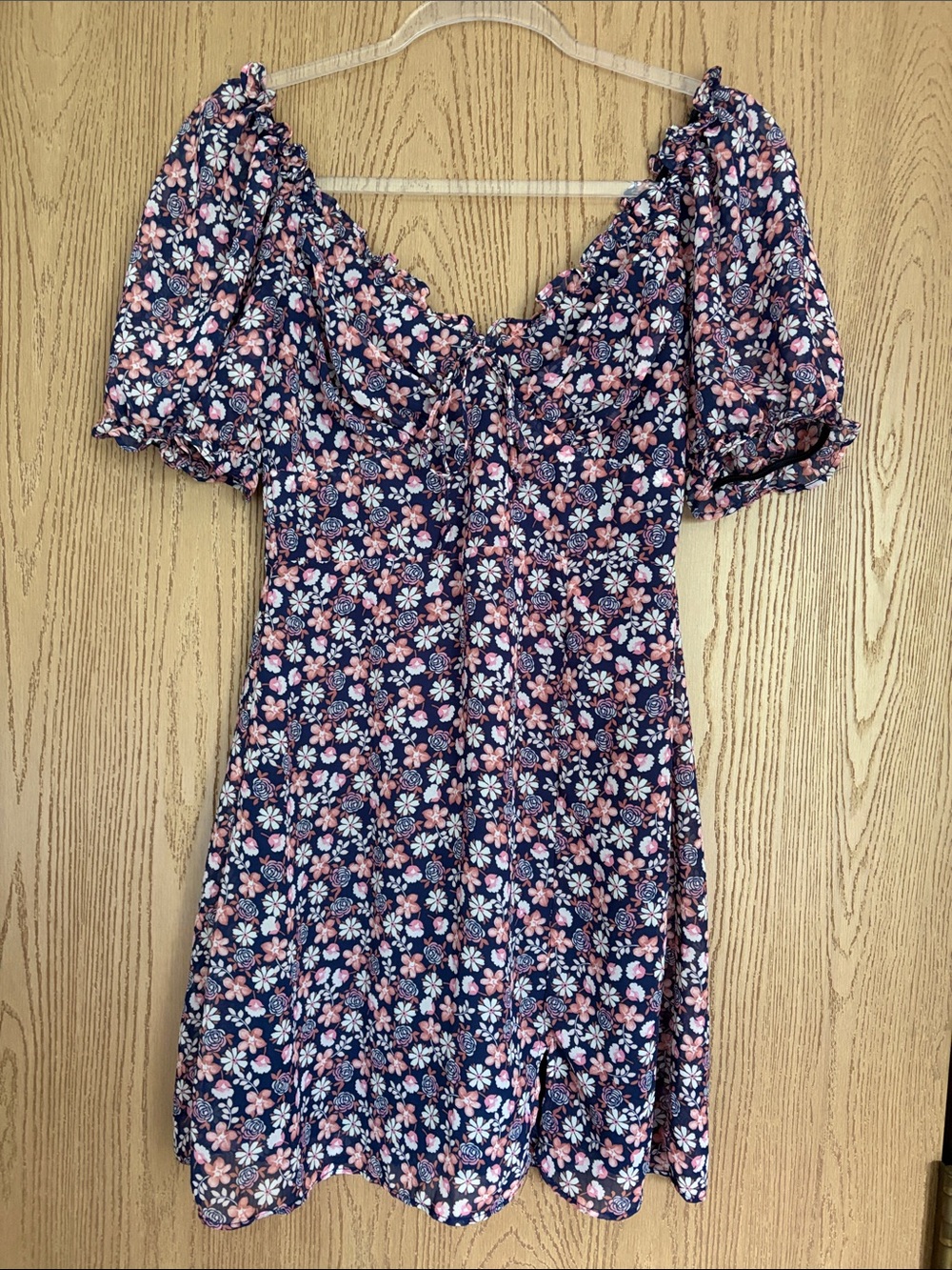 Navy Floral Puff-Sleeve Mini Dress